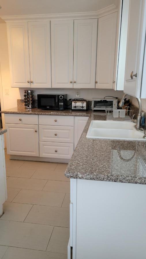 Ocean Breeze Apartment ฮันติงตันบีช ภายนอก รูปภาพ